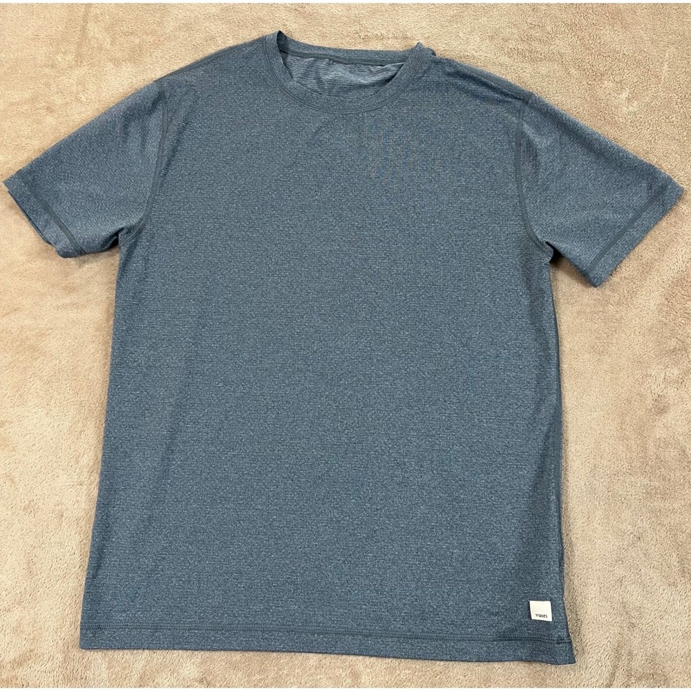 Vuori Vented Shirt Men's M Grey Polyester Stretch Performance Crew-neck S/S EUC